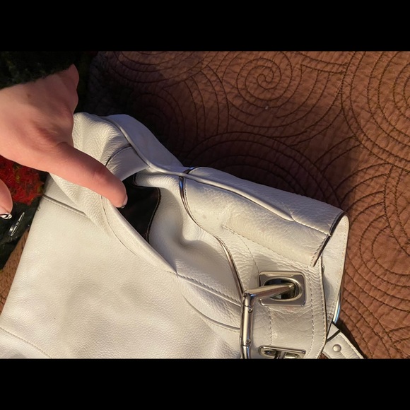 White leather b. Makowsky top handle tote bag - Picture 2 of 9